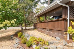 2715 Linden Lane — listing photo 58 of 60