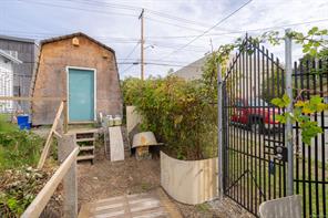 3203 2nd Ave — listing photo 36 of 42