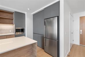 1208-363 Tyee Rd — listing photo 15 of 37