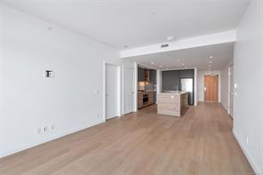 1208-363 Tyee Rd — listing photo 19 of 37