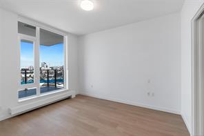 1208-363 Tyee Rd — listing photo 21 of 37