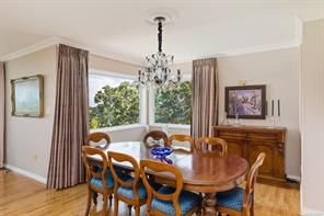 3656 Cadboro Bay Rd — listing photo 19 of 75