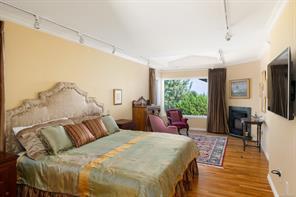 3656 Cadboro Bay Rd — listing photo 25 of 75