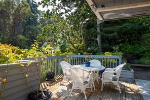 3656 Cadboro Bay Rd — listing photo 42 of 75