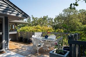 3656 Cadboro Bay Rd — listing photo 44 of 75