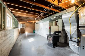 8620 Forest Park Pl — listing photo 33 of 48