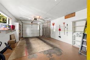 8620 Forest Park Pl — listing photo 34 of 48