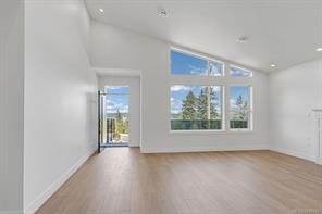 634 Farrell Rd — listing photo 24 of 90
