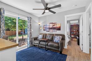 375 Temple St — listing photo 37 of 43