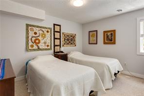 4915 Denford Pl — listing photo 27 of 41
