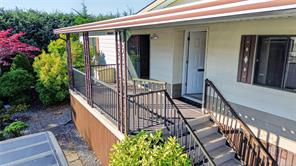 $279,900 - 6325 Metral Dr<br>Nanaimo, British Columbia, V9T 6P9