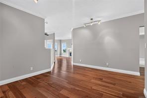 410-220 Island Hwy — listing photo 16 of 47