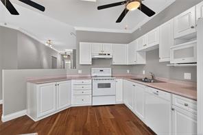 410-220 Island Hwy — listing photo 24 of 47