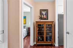 9839 Fir St — listing photo 19 of 61