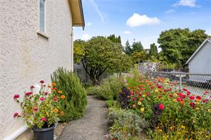 9839 Fir St — listing photo 35 of 61