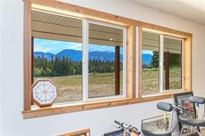 3044 Alberni Hwy — listing photo 25 of 65