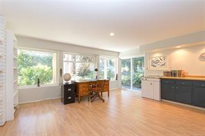 1030 Joan Cres — listing photo 21 of 41