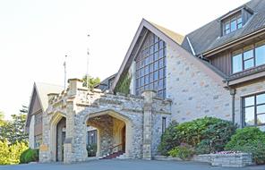 1030 Joan Cres — listing photo 38 of 41