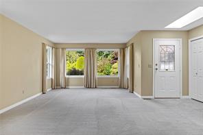 662 Redwood Dr — listing photo 14 of 38