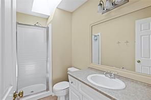 662 Redwood Dr — listing photo 25 of 38