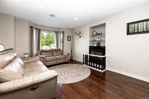 809 Willowcrest Rd — listing photo 17 of 66