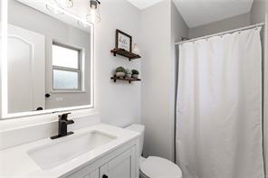 809 Willowcrest Rd — listing photo 25 of 66
