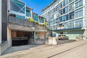 206-1030 Meares St — listing photo 30 of 32