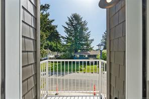 104-2770 Vantilburg Cres — listing photo 20 of 30