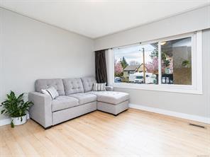 3074 Earl Grey St — listing photo 18 of 44