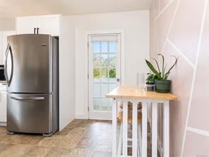 3074 Earl Grey St — listing photo 24 of 44