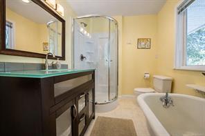69 Seagirt Rd — listing photo 27 of 68