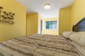 69 Seagirt Rd — listing photo 32 of 68
