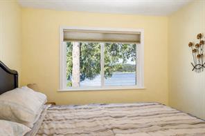 69 Seagirt Rd — listing photo 34 of 68