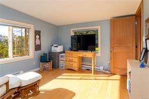 4085 Dupree Dr — listing photo 17 of 59