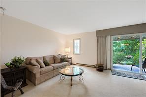 11-3981 Nelthorpe St — listing photo 16 of 52