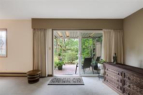 11-3981 Nelthorpe St — listing photo 18 of 52