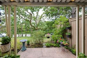 11-3981 Nelthorpe St — listing photo 19 of 52