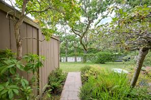 11-3981 Nelthorpe St — listing photo 21 of 52
