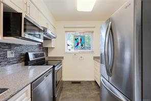 11-3981 Nelthorpe St — listing photo 30 of 52