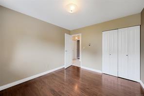 11-3981 Nelthorpe St — listing photo 38 of 52