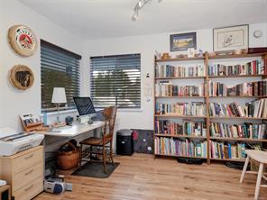 2369 Robertson St — listing photo 19 of 35