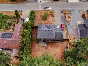 2369 Robertson St — listing photo 33 of 35