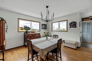 446 Davis Rd — listing photo 17 of 83