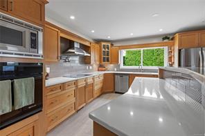 446 Davis Rd — listing photo 22 of 83