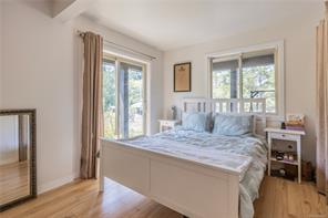 877 Hutchinson Rd — listing photo 30 of 79