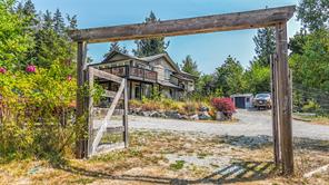877 Hutchinson Rd — listing photo 47 of 79