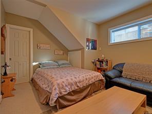 280 Milburn Dr — listing photo 38 of 44