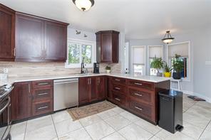 840 Ankathem Pl — listing photo 15 of 59