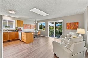 4340 Gulfview Dr — listing photo 18 of 48