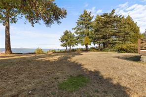4598 Torquay Dr — listing photo 30 of 35
